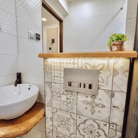 Centre Premium Apartment